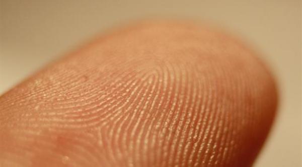  بصمة إصبع واحدة تكفي لكشف التعاطي 