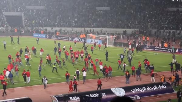 رسميا: مديرية الأمن تكشف حصيلة أحداث ديربي البيضاء..توقيف وضبط 782 قاصرا وحجز أسلحة بيضاء(فيديوهات)