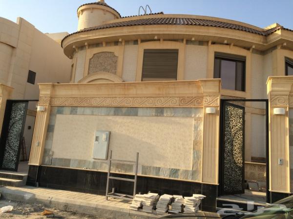 وزيران في حكومة بنكيران متورطان في مشروع لبناء فيلات غير قانونية