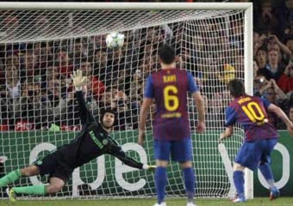 العارضة تكمل \"الأسبوع الأسود\" لميسي