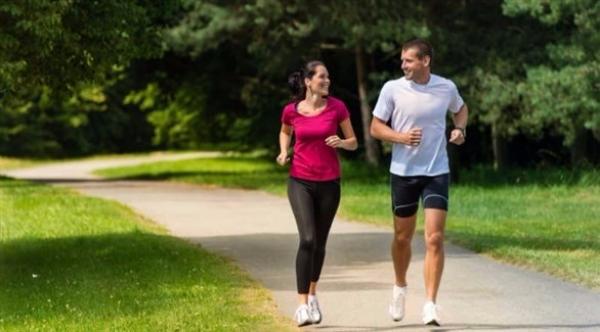 المشي 20 دقيقة يومياً يحميك من أمراض القلب