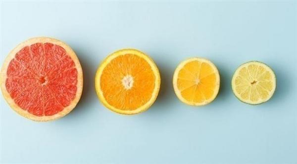 هل مع التقدم في العُمر نحتاج الى مزيد من فيتامين سي؟