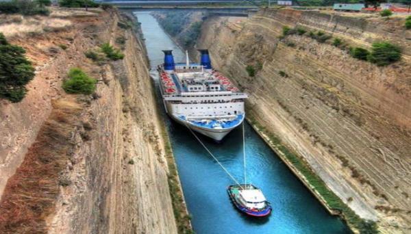 أخطر قناة بحرية في العالم