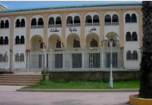 سطات : مصلحة تصحيح الإمضاءات ... عبثية و اكتظاظ