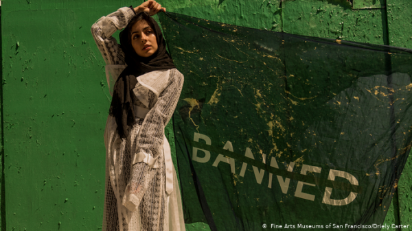 بالأزياء المحتشمة.. بيوت الموضة العالمية تسعى لاجتذاب المسلمات