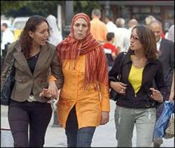 البنك الدولي يصنف المغرب ضمن أحسن الدول بشأن دور النساء في الأسرة