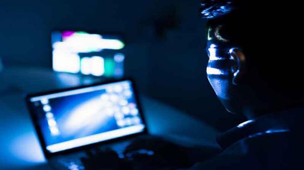 اعتقال أجانب ينصبون بهذه الطريقة على مغربيات عبر مواقع التواصل ..هذه جنسياتهم