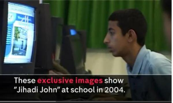 بالفيديو: ذباح داعش على مقاعد الدراسة ويخجل من رائحة فمه