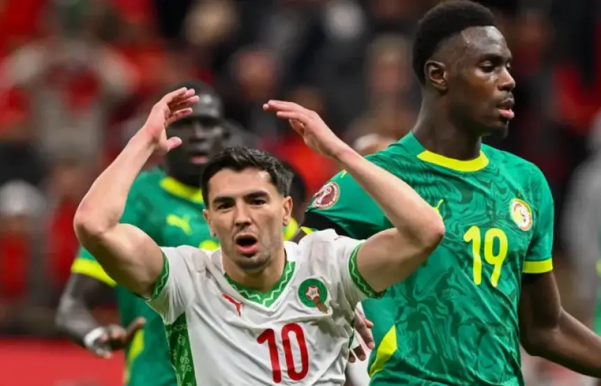 براهيم دياز يهدر ضربة جزاء بطريقة غريبة في نهائي الكان ويهدي اللقب للسنغال