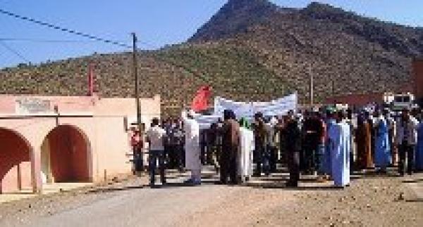 دوار السماهرة بجماعة تنكرفا : أنين تحت وطأة الفقر والتهميش . 