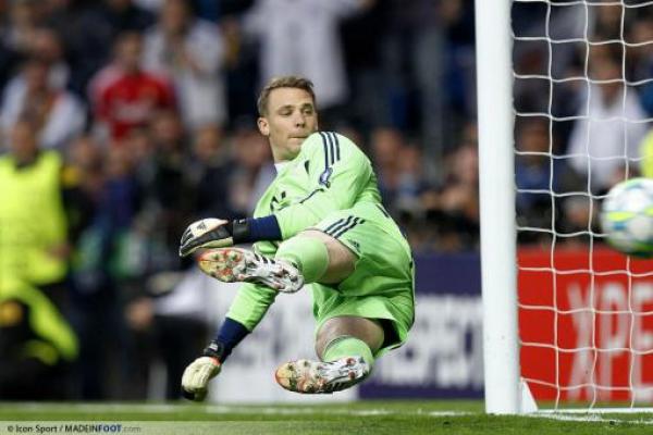 سيرخيو راموس يتشفّى في حارس بايرن ميونيخ