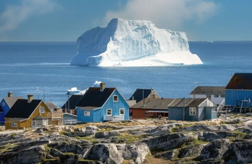 معهد أمريكي: معادن نادرة وثروات بمليارات الدولارات تحت جليد غرينلاند