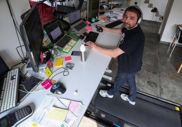 بلجيكي يمشي 1500 كيلومتر أثناء عمله من المنزل بسبب الحجر الصحي