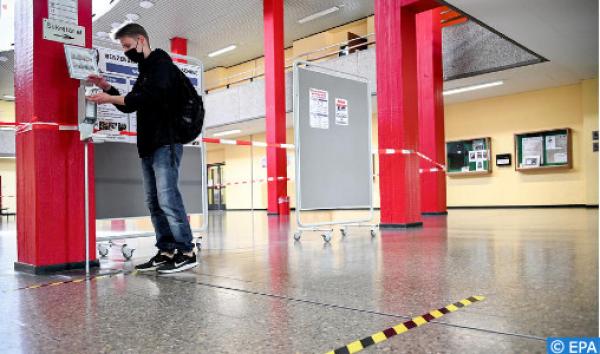 كوفيد-19.. عرض جهاز أوتوماتيكي للوقاية بتصميم مغربي