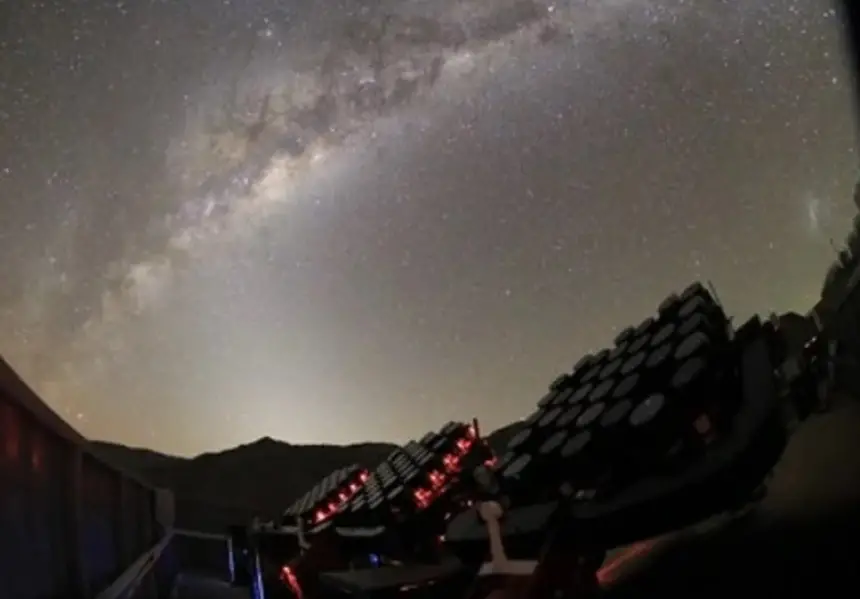 تلسكوب عملاق بـ1140 عدسة يستعد لرسم خريطة “الشبكة الكونية”