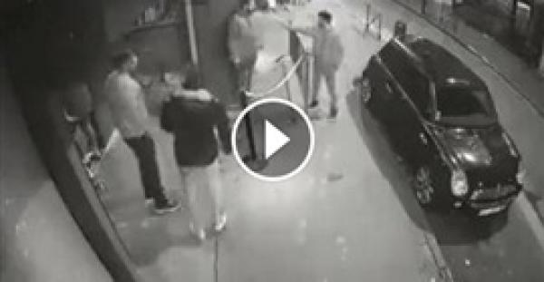 بالفيديو.. لحظة انفجار هاتف «سامسونج» في جيب سروال رجل