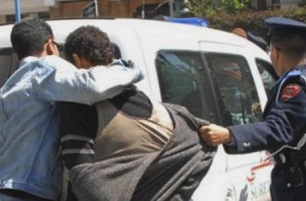 الدار البيضاء: إصابة رجل شرطة وشخص معاق بالحجارة ، وإطلاق النار وحده أوقف الجاني