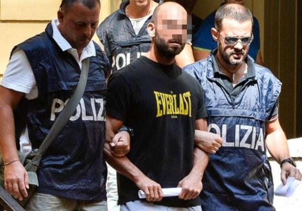 السلطات الإيطالية تطرد ثلاثة مغاربة يتبنون فكر " داعش "