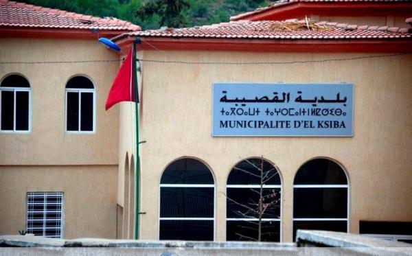 بعد تدخل والي الجهة...رئيس جماعة القصيبة وبعض نوابه يتراجعون عن الاستقالة الجماعية واتهامات خطيرة بالفساد والتجزيء السري تطالهم