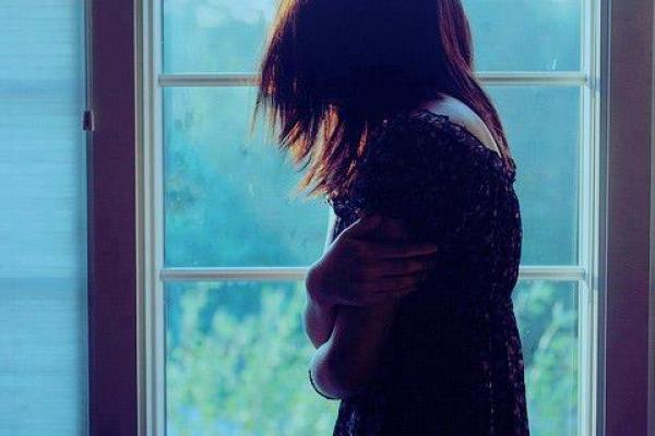 اعتقال فتاة مغربية تجولت عارية بشوارع مراكش