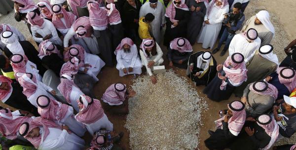 بسبب خطأ.. سعودي يفاجأ بالصلاة على "رحم" زوجته