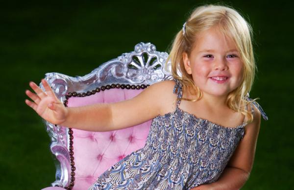 طفلة تصبح ولية عهد هولندا