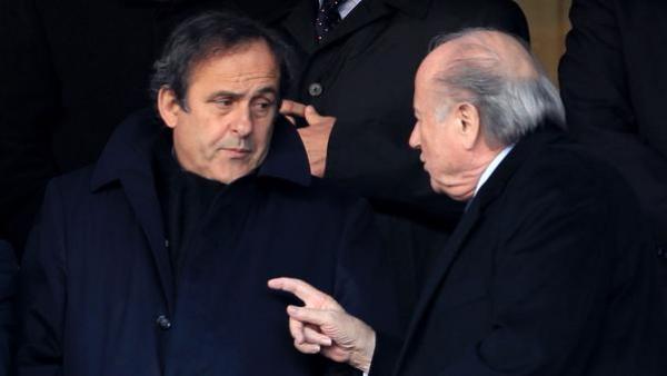 "الفيفا" يقلص عقوبة الايقاف في حق بلاتر وبلاتيني