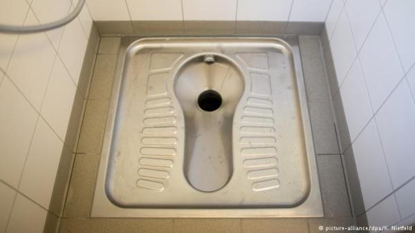 في ألمانيا.. بناء "مرحاض للمسلمين" يتحول لقضية رأي عام