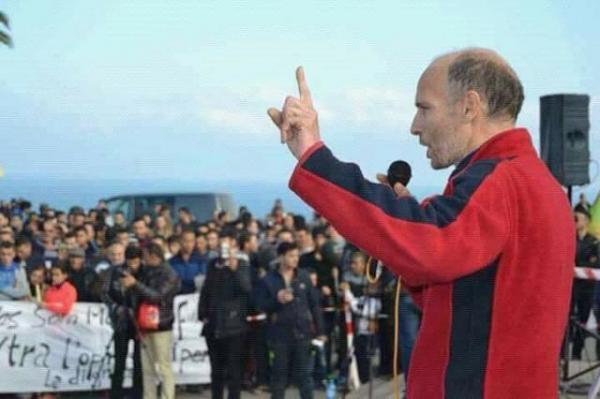 زوجة "حكيم حراك الريف" في ورطة بسبب قضية غريبة!