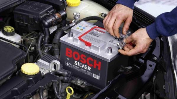 عند تعطّل البطارية.. هكذا تستطيع تشغيل السيارة