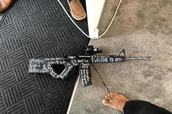 ما هي الرسائل التي وجهها سفاح المسجدين للدولة العثمانية؟