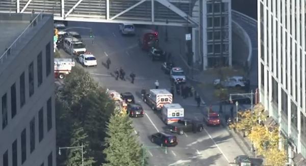 بالفيديو.. عملية إطلاق نار في مانهاتن و حصيلة ثفيلة من الضحايا