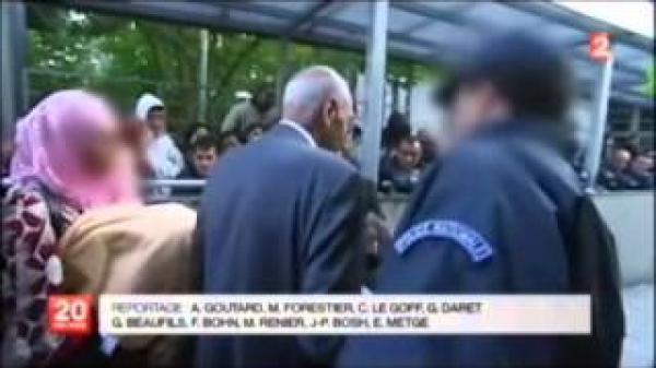 قانون جديد لتسوية المهاجرين السريين بفرنسا