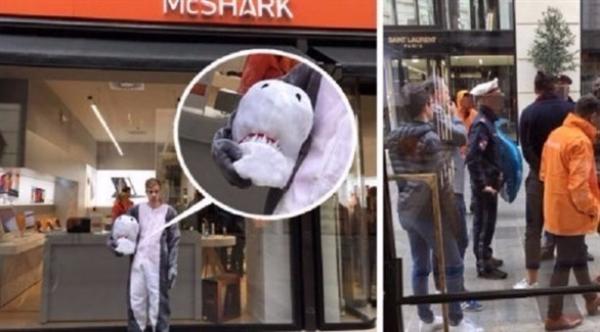 النمسا: الشرطة تغرّم رجلاَ يرتدي زي سمكة قرش بعد سريان قرار منع النقاب