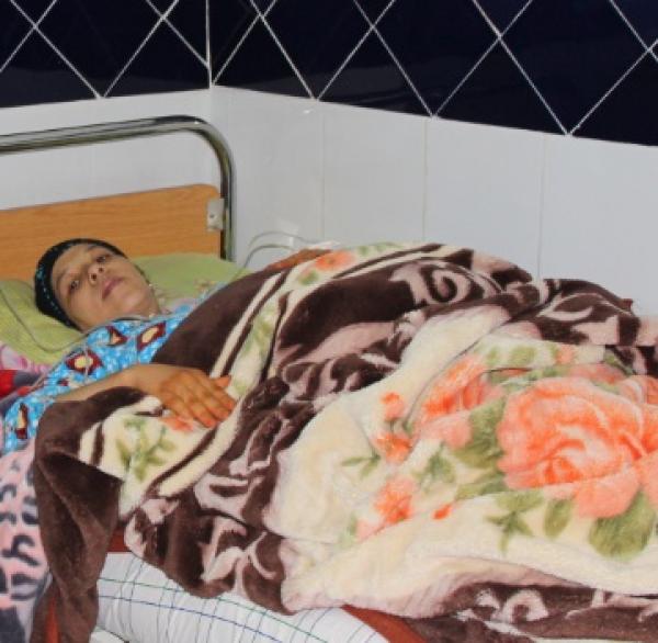 رغم إصابتها بالسرطان وخصوعها ل"الشيميو"، سيدة تنجب 4 توائم في صحة جيدة بإنزكان