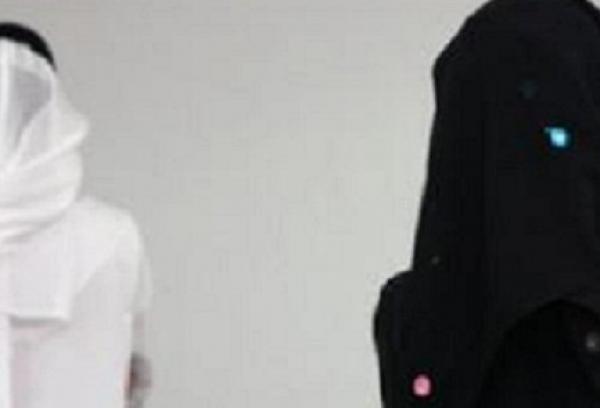 طلق زوجته ليلة الزفاف بعد رؤية وجهها !