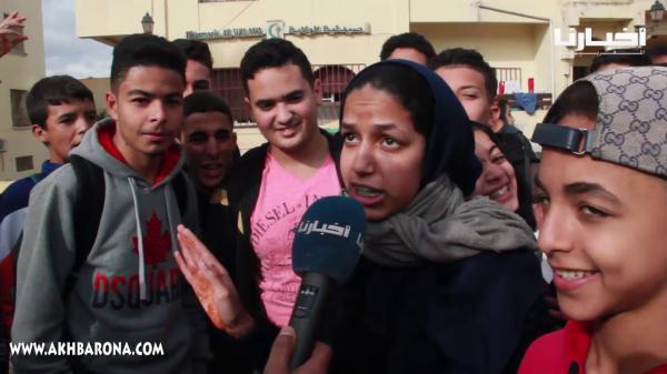 تلميذة تعلق بحرقة على فرض التوقيت الصيفي