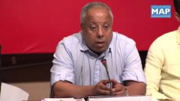 ندوة صحفية لمدرب المنتخب الوطني المحلي امحمد فاخر