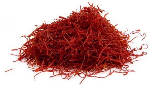 الزعفران سلاحك لطرد السموم من الجسم