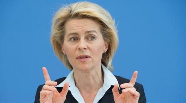  وزيرة الدفاع الالمانية، أورزولا فون دير لاين. 