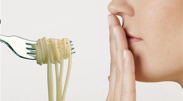 تجنب الكربوهيدرات خلال الحمية يزيد الوزن