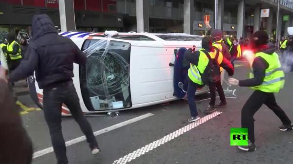 بلجيكا تحترق.. "السترات الصفراء" تثير فوضى عارمة في بروكسل