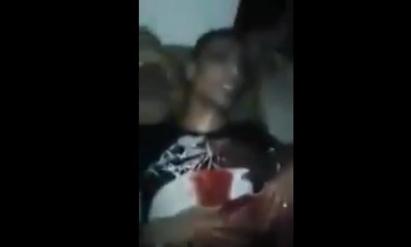 شاب تعرض لطعنة قاتلة بحي اناسي الدار البيضاء ويتهم ضابط شرطة