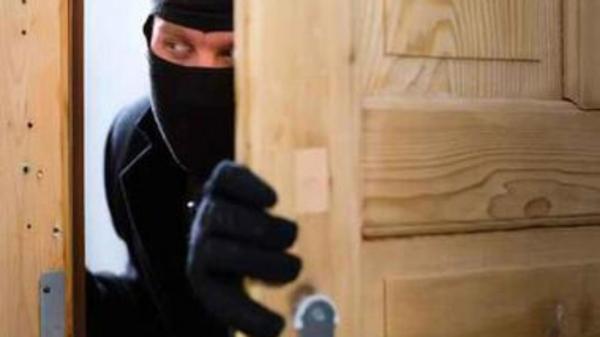 لصوص يقتحمون منزل قيادي بحزب الاستقلال وهذا ما قاموا بسرقته