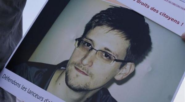  سنودن معاد لأجهزة آي فون 