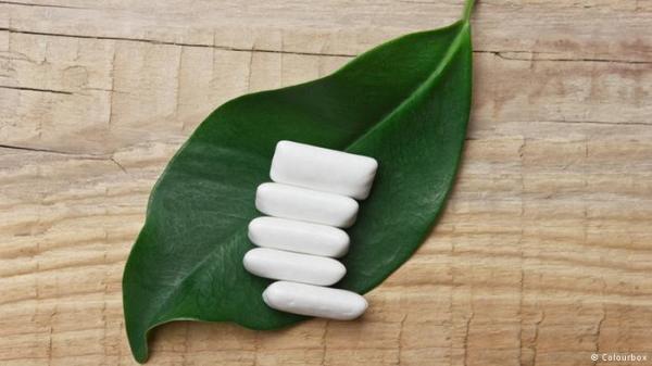 تعرف على فوائد اللبان الخالى من السكر