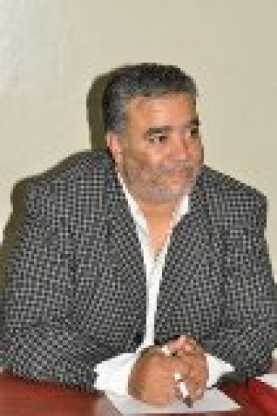 أيها المعطلون لما لاتجربوا حظكم في السياسة (...) فتؤسسوا حزبا؟