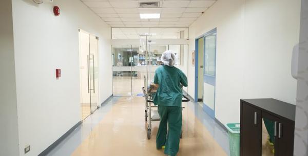 أطباء من خارج المغرب ومصحات خاصة أجنبية سيشرعون في العمل قريبا بمختلف مدن المملكة