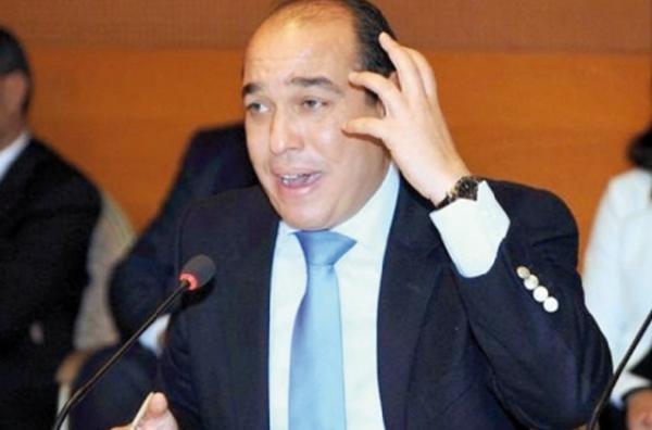 فيديو.. شباب حركيون ينسفون مخطط أوزين ويصفونه بـ&quot;مسخوط الملك&quot;