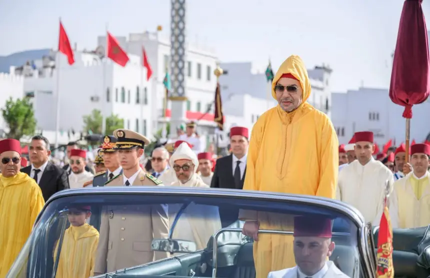 عيد العرش..أمير المؤمنين جلالة الملك يترأس حفل الولاء بالقصر الملكي بتطوان